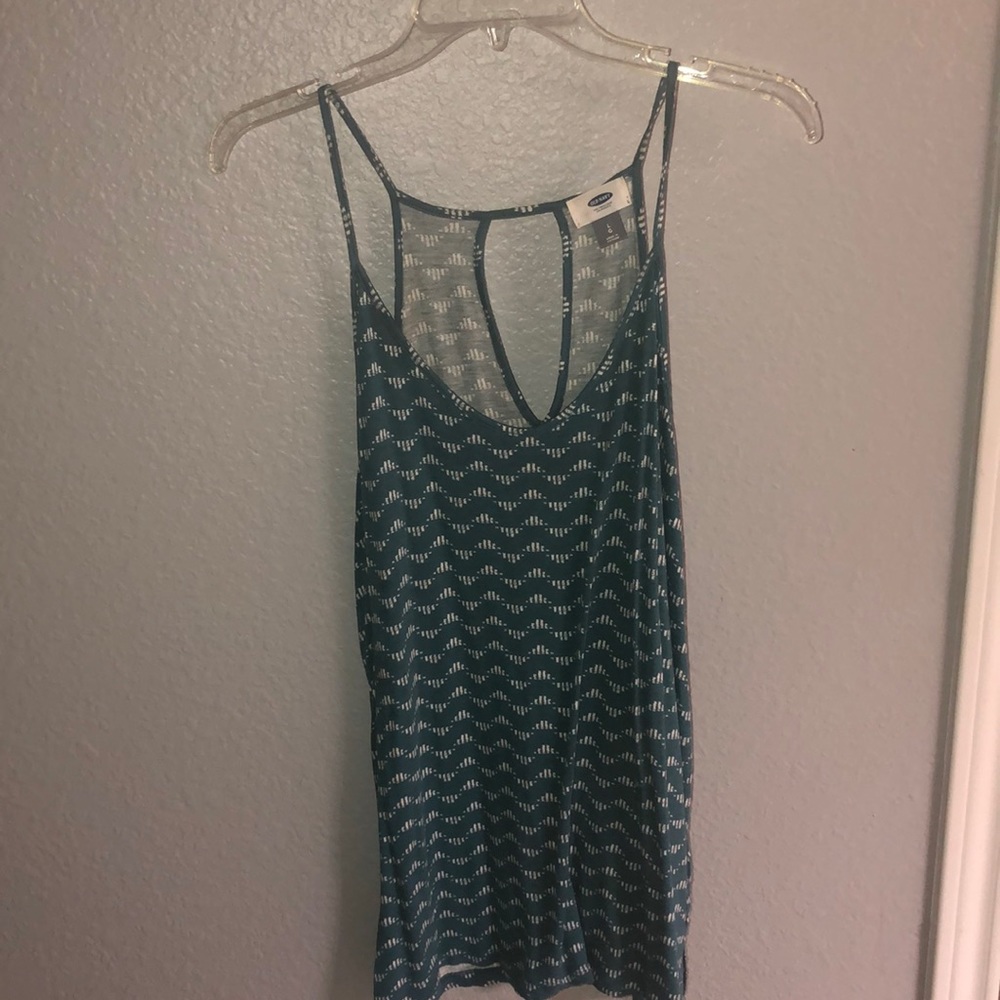 women’s size large tank top